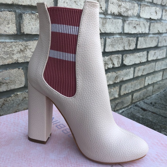 Nude high ankle block heel booties - Picture 3 of 5